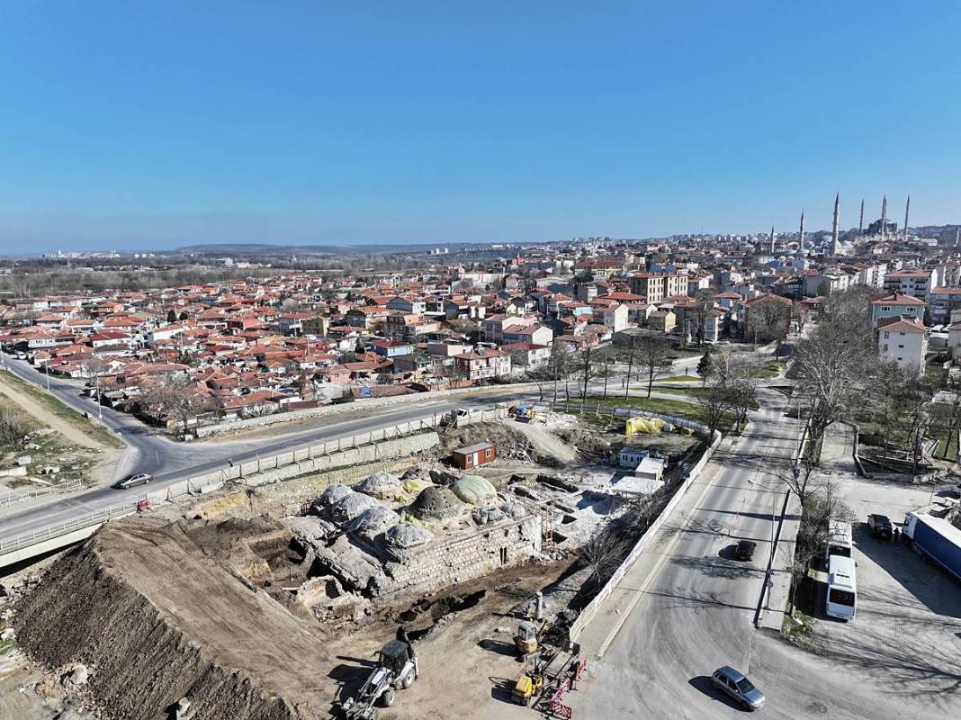 Tarihi Osmanlı hamamı, Koku ve Kahve Müzesi olarak hizmete açılıyor! Bin bir çeşit kahve ve koku sunumu yapılacak 9